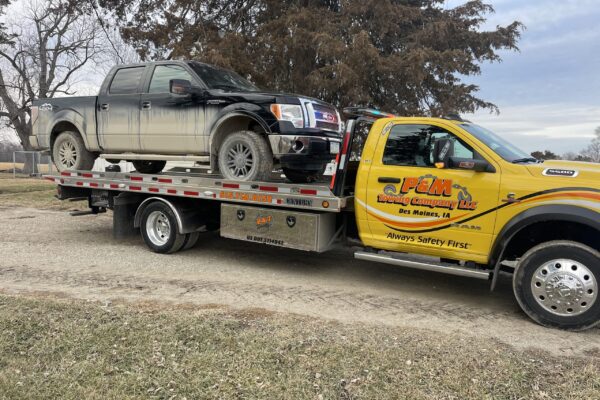 The Ultimate Guide to Professional Towing and Roadside Assistance Services: Peace of Mind on Every Journey